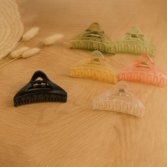 Triangle Shape Mix Color Plastic Hair Claw Clip 1 Pc Durable Grip For Women And Girls