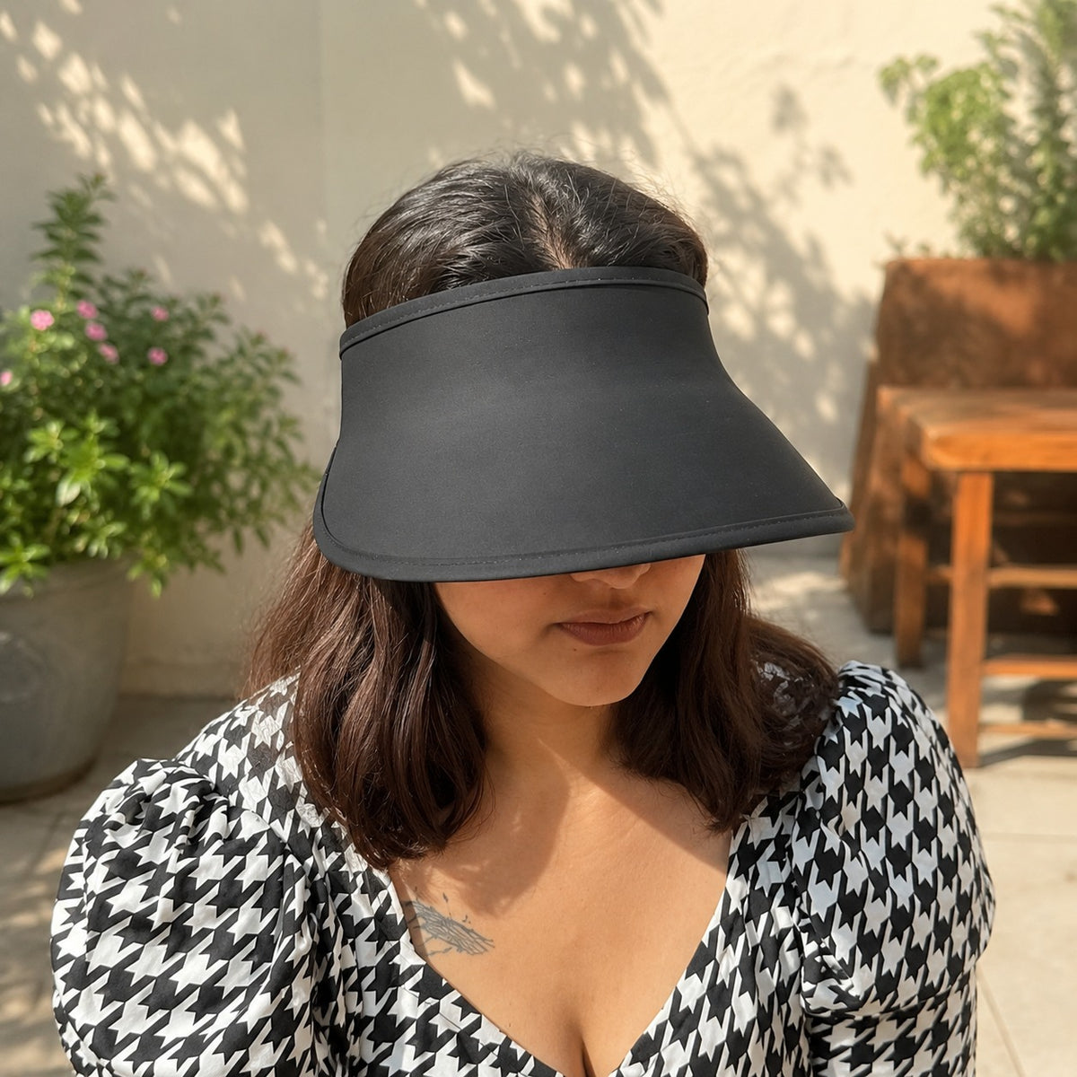 Women’s Adjustable Wide Brim Sun Visor Cap for Outdoor Summer Use (Random Color 1 PC)
