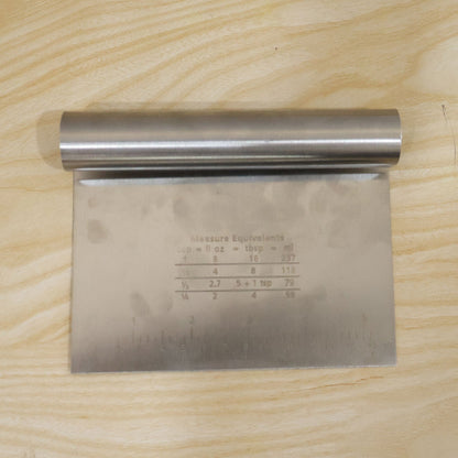 Small Stainless Steel Dough Scraper Cutter 15 X 12 Cm With Scale (1 Pc)