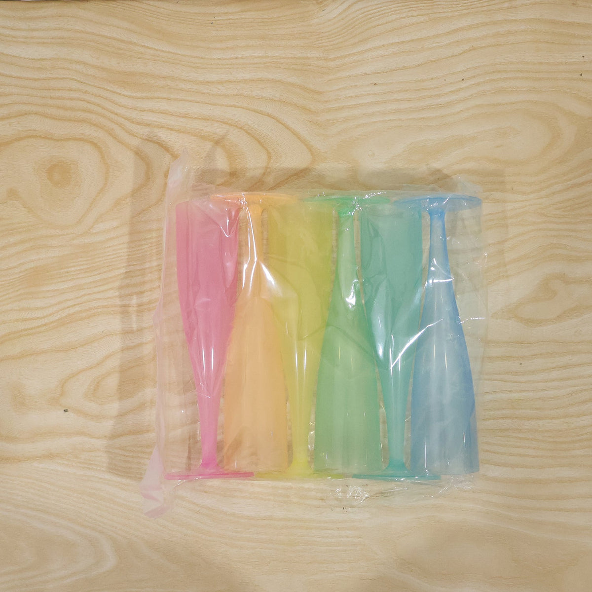 Reusable Plastic Champagne Flutes Wine Glasses Set Assorted Colours (6 Pc Set)