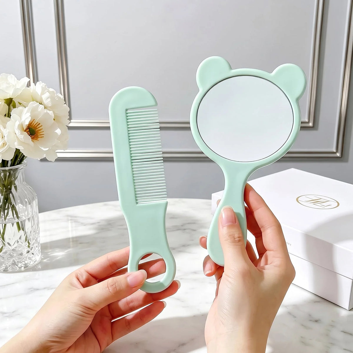 Comb And Mirror 2 In 1 Grooming Kit Cute Handheld Vanity Set For Girls (1 Set)